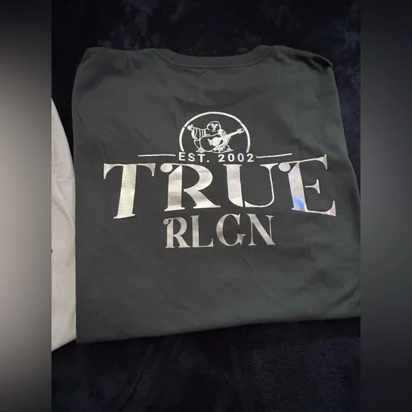 True Religion TShirt Bundle💎 - Picture 4 of 4